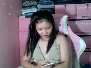 Watch bunny_flower18 performing live on BoomCams free cam network
