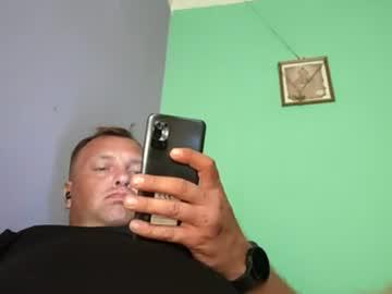 Watch bury703709 performing live on BoomCams free cam network