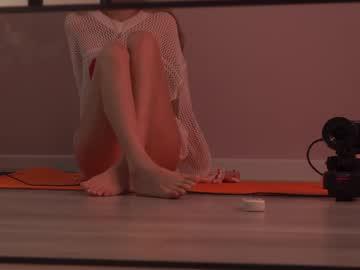 Watch butteflai performing live on BoomCams free cam network