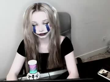 Watch call_mehanna performing live on BoomCams free cam network