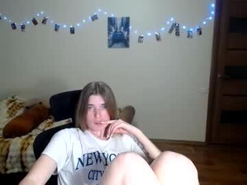 Watch callmesweett performing live on BoomCams free cam network