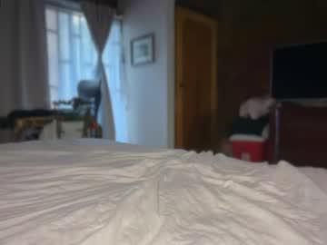 Watch camii19y performing live on BoomCams free cam network