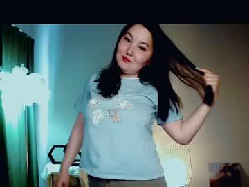 Watch camilamartiez performing live on BoomCams free cam network