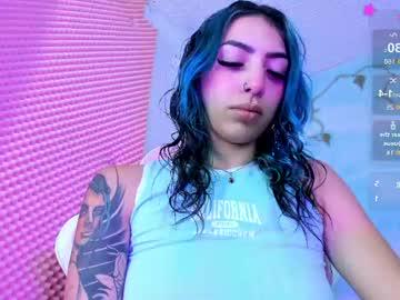 Watch candyrisex performing live on BoomCams free cam network