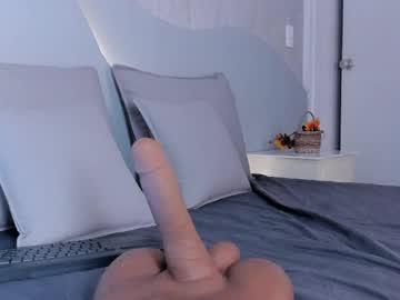 Watch cannelasmith performing live on BoomCams free cam network