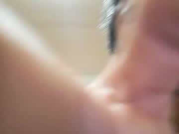 Watch caravibugue performing live on BoomCams free cam network