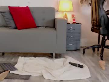 Watch carlajohnson__ performing live on BoomCams free cam network