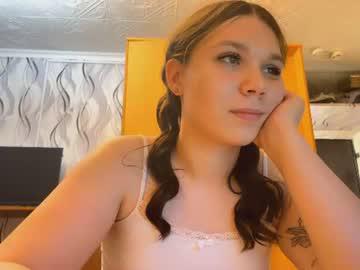 Watch carleegarbutt performing live on BoomCams free cam network
