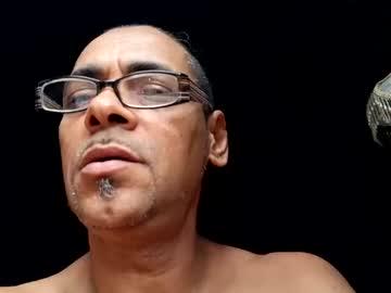 Watch carloslove1972 performing live on BoomCams free cam network