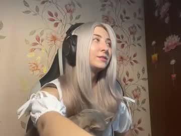 Watch casandrabremme performing live on BoomCams free cam network