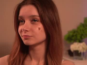 Watch cassie130505 performing live on BoomCams free cam network