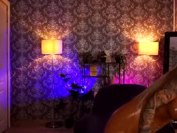 Watch celinedyor performing live on BoomCams free cam network