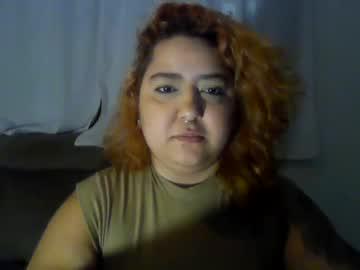 Watch cenourinhalesbica performing live on BoomCams free cam network