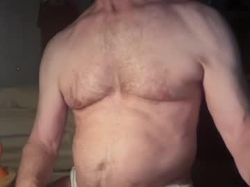 Watch cfnmworkout1 performing live on BoomCams free cam network