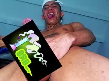 Watch chanty5540 performing live on BoomCams free cam network