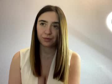 Watch charissayward performing live on BoomCams free cam network