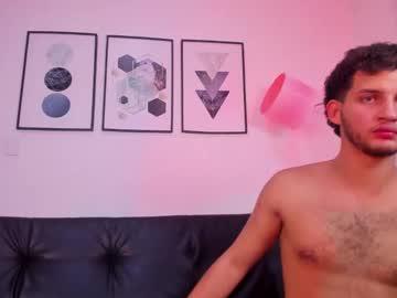 Watch charly_mia performing live on BoomCams free cam network