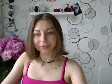 Watch charming__chick performing live on BoomCams free cam network