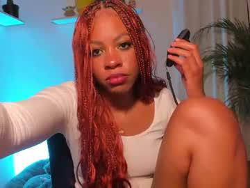 Watch cherrybr_ performing live on BoomCams free cam network