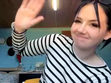 Watch cherrylbeacher performing live on BoomCams free cam network