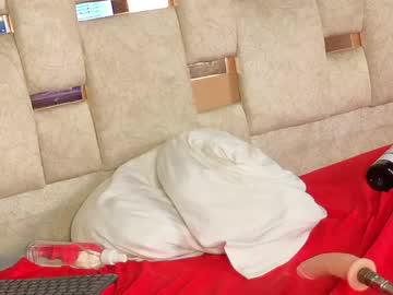 Watch cherryy_lov performing live on BoomCams free cam network