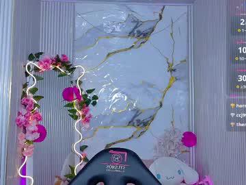 Watch chiara_tay performing live on BoomCams free cam network
