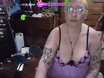 Watch chiaroscurosiren performing live on BoomCams free cam network