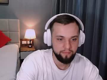 Watch chilly__willy performing live on BoomCams free cam network