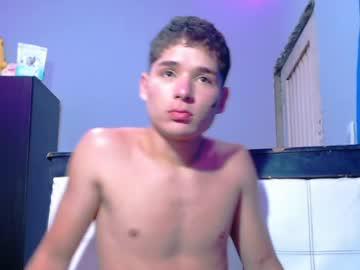 Watch chriistof02 performing live on BoomCams free cam network