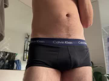 Watch chrisinthemorning performing live on BoomCams free cam network