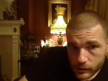 Watch chrissythesissy34 performing live on BoomCams free cam network