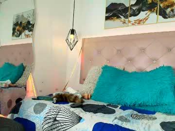 Watch christy__ass performing live on BoomCams free cam network