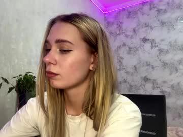 Watch cindagattison performing live on BoomCams free cam network
