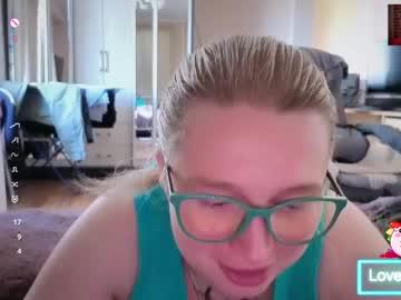 Watch citrusblissss performing live on BoomCams free cam network