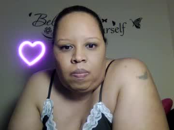 Watch class_miss performing live on BoomCams free cam network