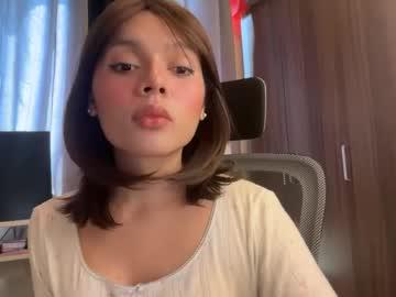 Watch cocktaileciousalessia performing live on BoomCams free cam network