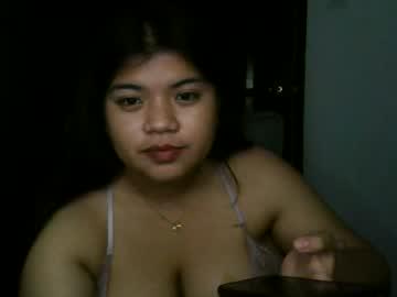 Watch cocovelvet01 performing live on BoomCams free cam network
