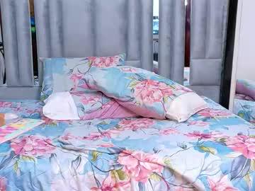 Watch colombiancoffee_ performing live on BoomCams free cam network