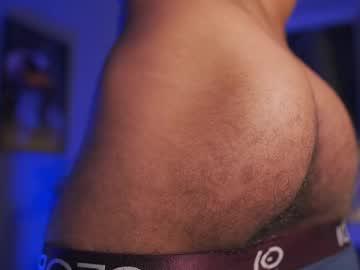 colstorw_ live performer - Men Anal Mexican 21 Year Old cams background overlay