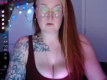 Watch comicfanbbw performing live on BoomCams free cam network