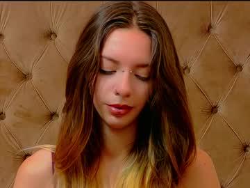 Watch cora_vex performing live on BoomCams free cam network