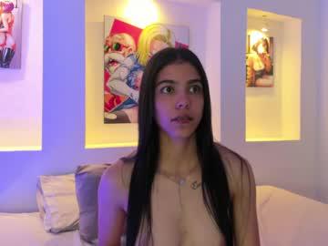 Watch crisle_11 performing live on BoomCams free cam network