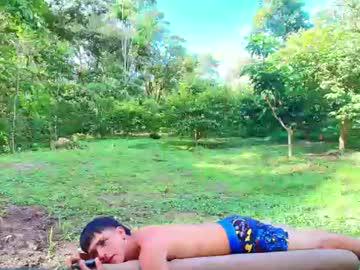 Watch critianeduardoruedafuentes performing live on BoomCams free cam network