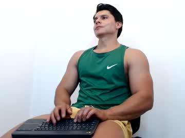 Watch crosse4you performing live on BoomCams free cam network