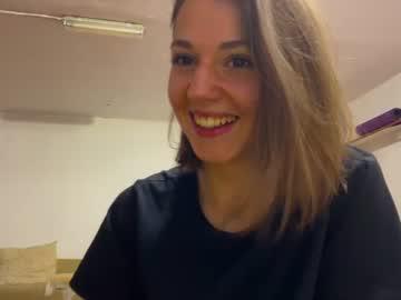 Watch cucgrueber performing live on BoomCams free cam network