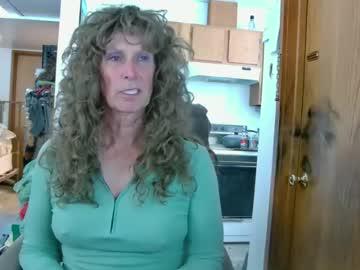 Watch cumfornikki performing live on BoomCams free cam network
