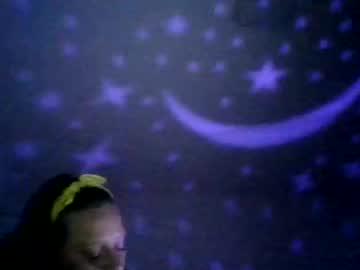 Watch curvyclan performing live on BoomCams free cam network