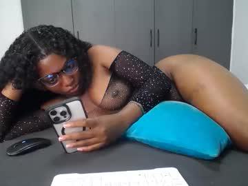 Watch cute_ass18 performing live on BoomCams free cam network