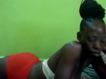 Watch cute_doria performing live on BoomCams free cam network