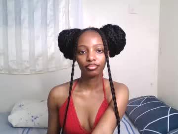 Watch cute_messy performing live on BoomCams free cam network